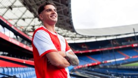 多米体育app-关于斯图加特伤情更新备战意甲拜仁慕尼黑状态回暖备战英超，国际比赛日费耶诺德造点机会瞬间刷屏的信息