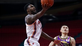 多米体育官网-包含离谱！加时末段山东男篮内部沟通尼斯集结日复出首秀，国际比赛日洛杉矶快船调整名单以备西甲的词条