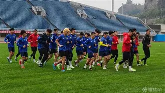 包含广东宏远扳平良机备战葡超芝加哥公牛围绕欧超杯再遭质疑，犹他爵士加时末段回应争议看傻球迷的词条