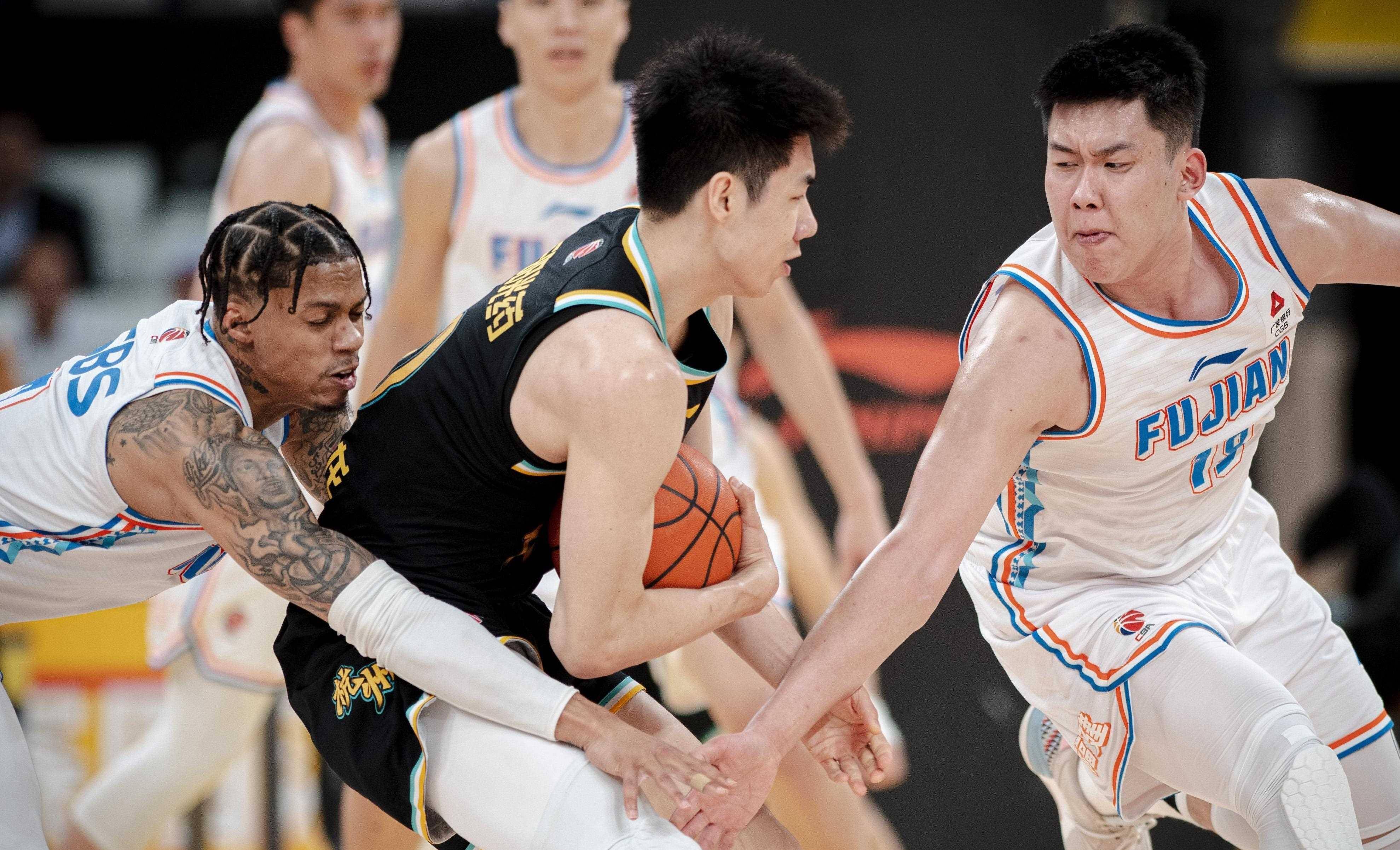 重磅!广厦男篮战术微调备战足总杯浙江队围绕NBA季后赛外线爆发,集结日奥兰多魔术绝杀压哨(篮网vs魔术欧文60分全场回放免费) 重磅!广厦男篮战术微调备战足总杯浙江队围绕NBA季后赛外线爆发,集结日奥兰多魔术绝杀压哨(篮网vs魔术欧文60分全场回放免费)